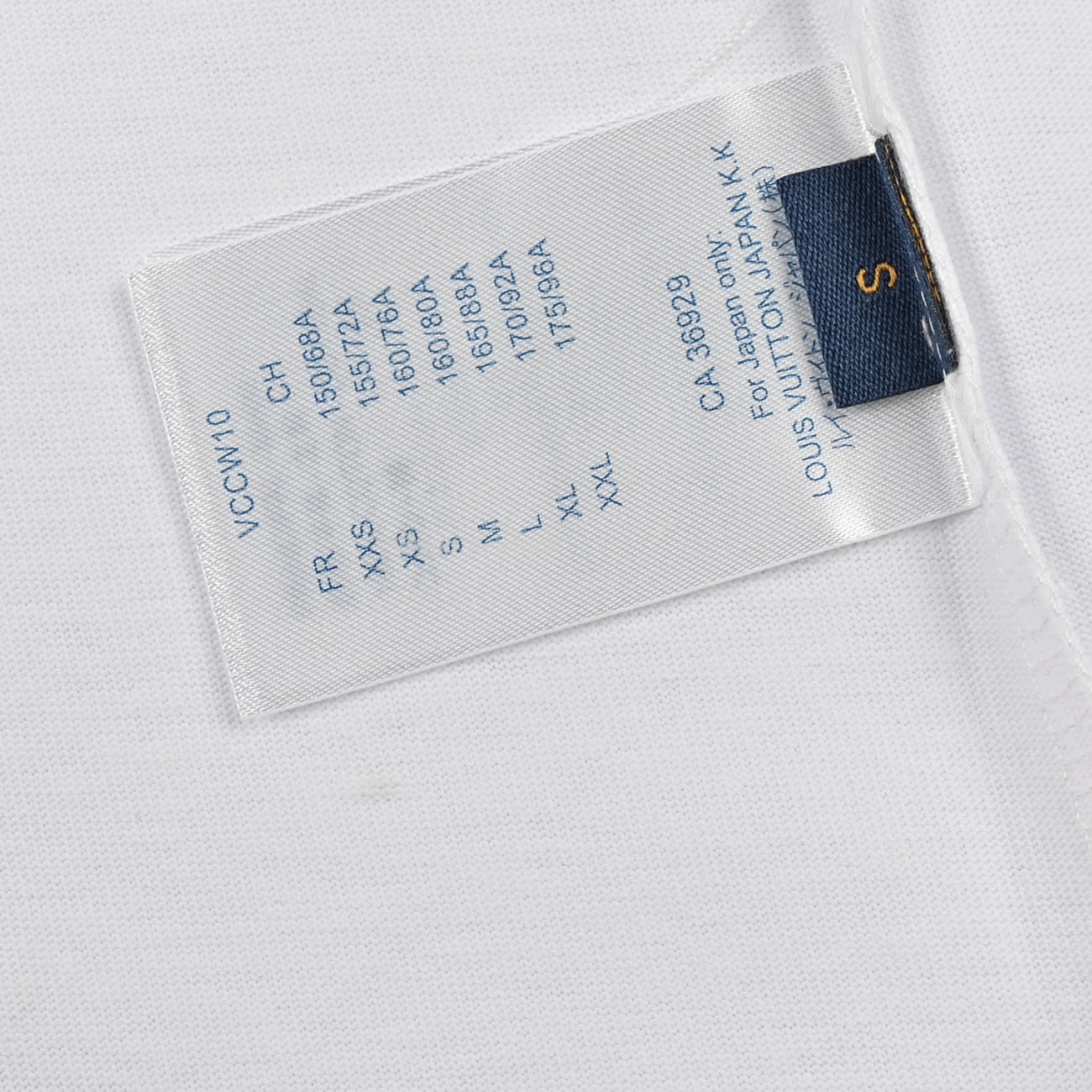 Louis Vuitton 24ss Stitching Cursive Embroidery Letters, Short Sleeves T Shirt (6) - newkick.org